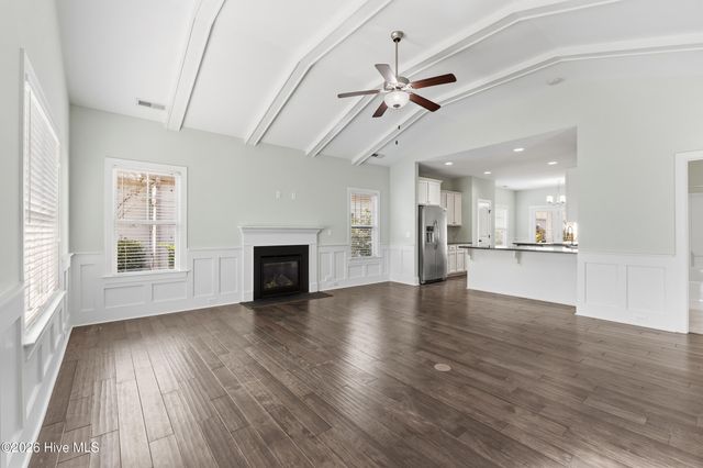 359 Hanover Lakes Drive, Wilmington, NC 28401