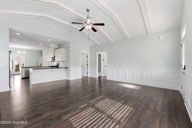 359 Hanover Lakes Drive, Wilmington, NC 28401