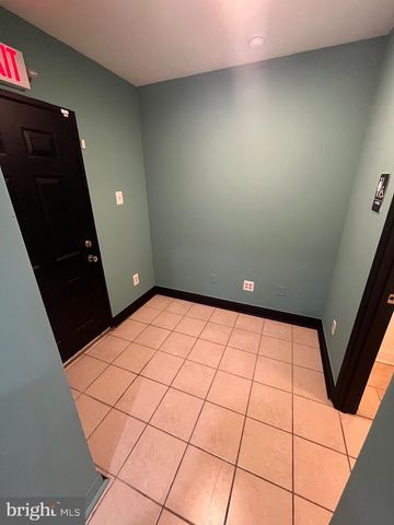 6550 MARKET ST, Upper Darby, PA 19082