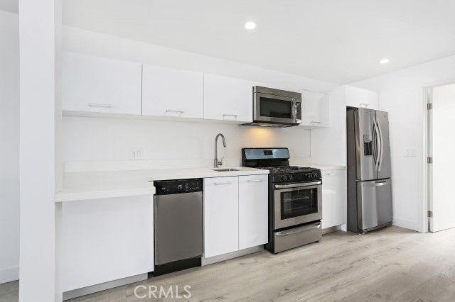 6745 Laurel Canyon 105, North Hollywood, CA 91606