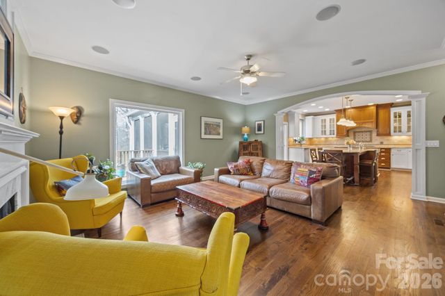 2828 Peverell Lane, Charlotte, NC 28270