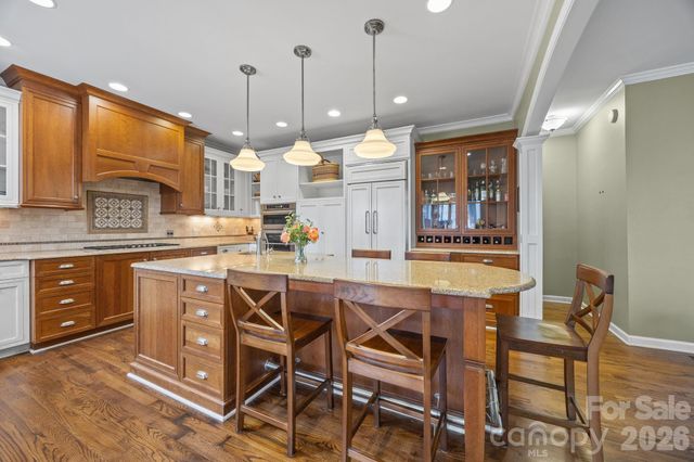 2828 Peverell Lane, Charlotte, NC 28270