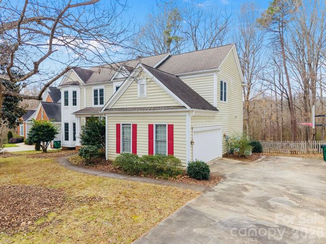 2828 Peverell Lane, Charlotte, NC 28270