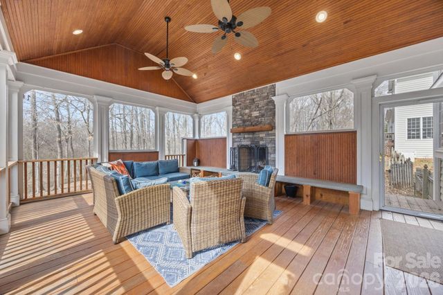 2828 Peverell Lane, Charlotte, NC 28270