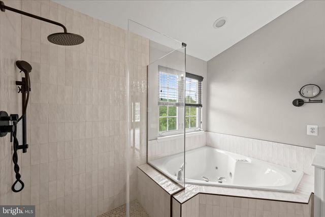 7305 FALLING LEAVES CT, Marriottsville, MD 21104