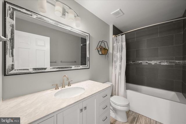 7305 FALLING LEAVES CT, Marriottsville, MD 21104
