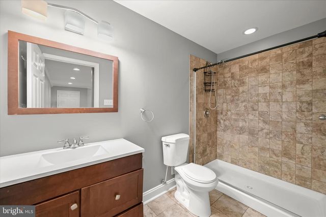 7305 FALLING LEAVES CT, Marriottsville, MD 21104