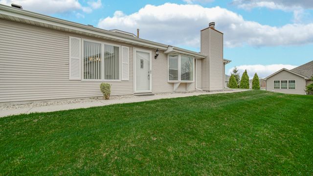 411 W Deerpath Drive W, Schererville, IN 46375