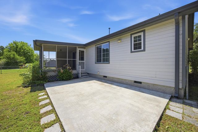 2244 N Fork Drive, Soddy Daisy, TN 37379