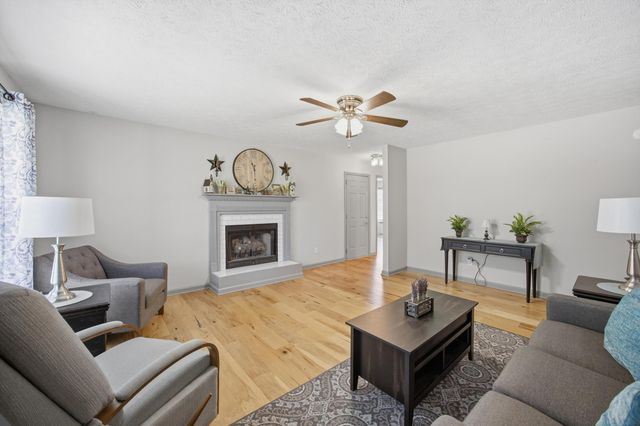 2244 N Fork Drive, Soddy Daisy, TN 37379