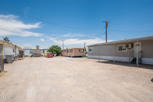8335 Roseway Drive 2, El Paso, TX 79907