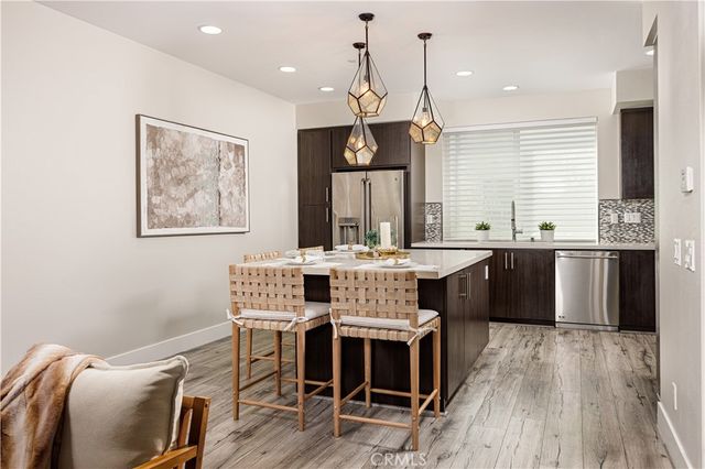 108 Rockefeller, Irvine, CA 92612