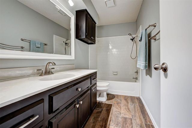 16929 Cedarwood Drive, Edmond, OK 73012