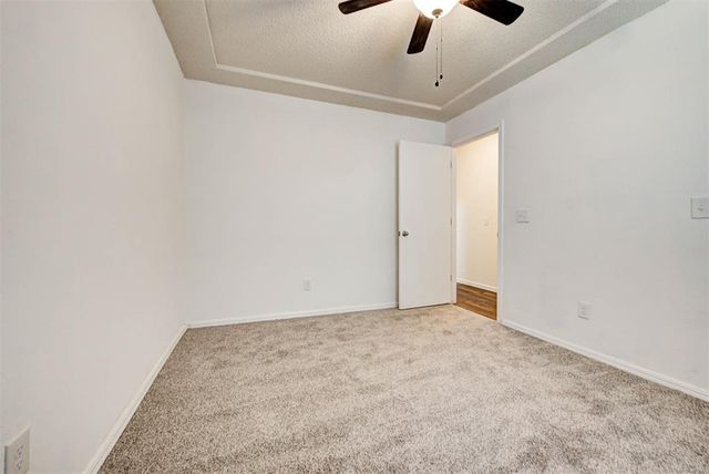 16929 Cedarwood Drive, Edmond, OK 73012