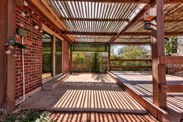 16929 Cedarwood Drive, Edmond, OK 73012