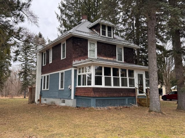 29 Webb Avenue, Malone, NY 12953