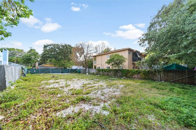 161 NE 60th St, Miami, FL 33137