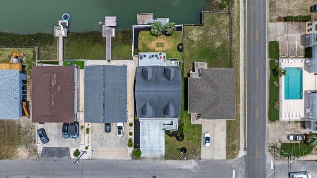 302 46th Ave. N, North Myrtle Beach, SC 29582