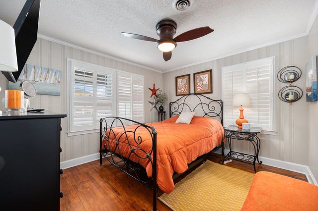 302 46th Ave. N, North Myrtle Beach, SC 29582