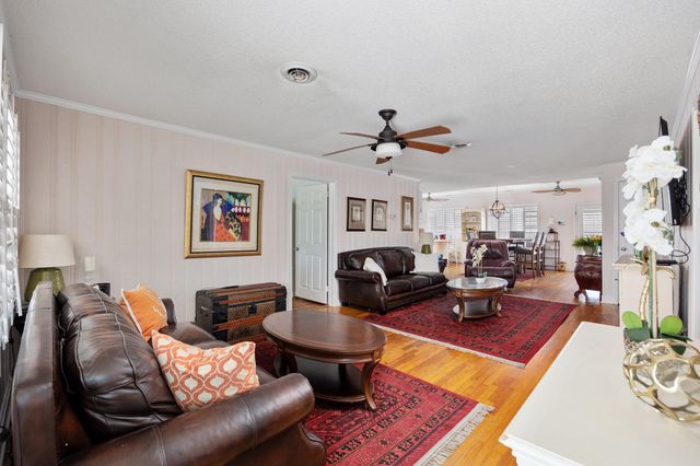 302 46th Ave. N, North Myrtle Beach, SC 29582