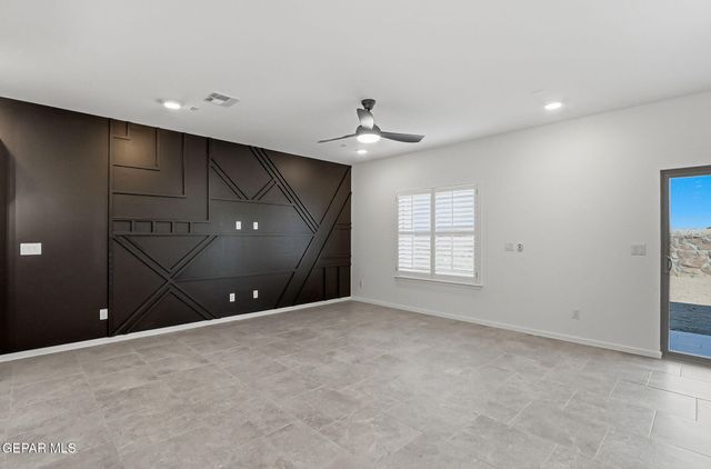 12705 Fredericksberg Avenue, El Paso, TX 79928