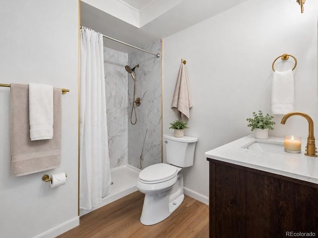 675 S Alton Way 9C, Denver, CO 80247
