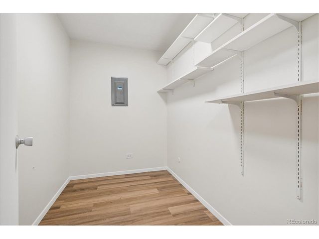 675 S Alton Way 9C, Denver, CO 80247