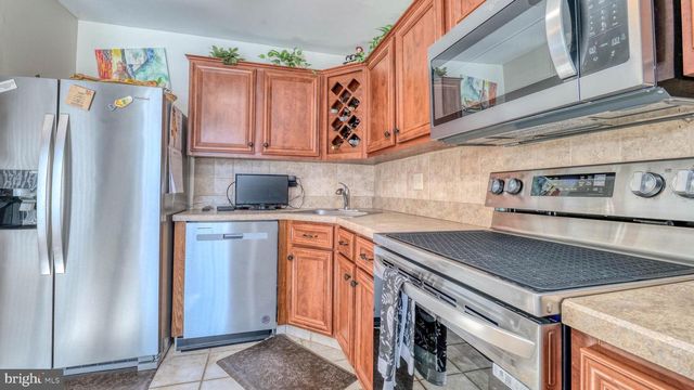 2606 BOULDER CT, Mays Landing, NJ 08330