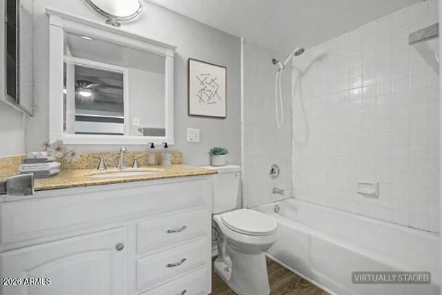 3230 E PINCHOT Avenue 32, Phoenix, AZ 85018