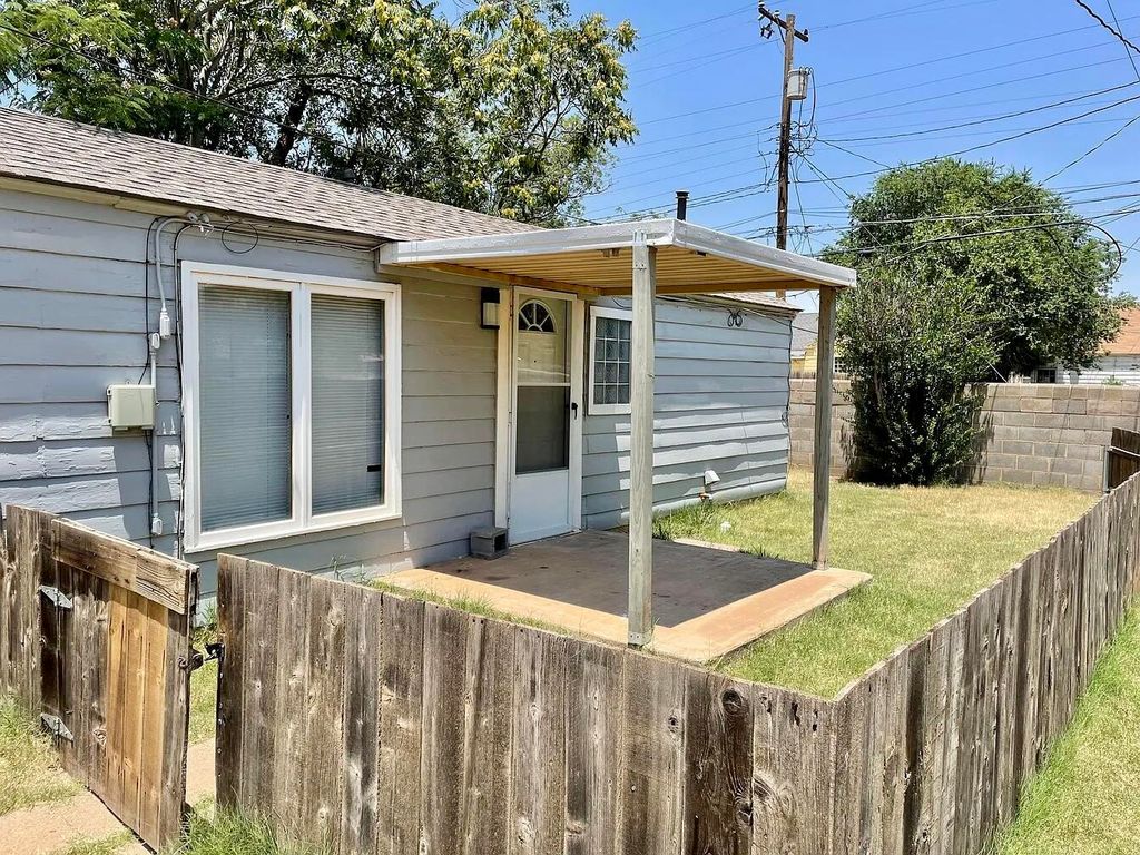 2216 30th Street, Rear, Lubbock, TX 79411