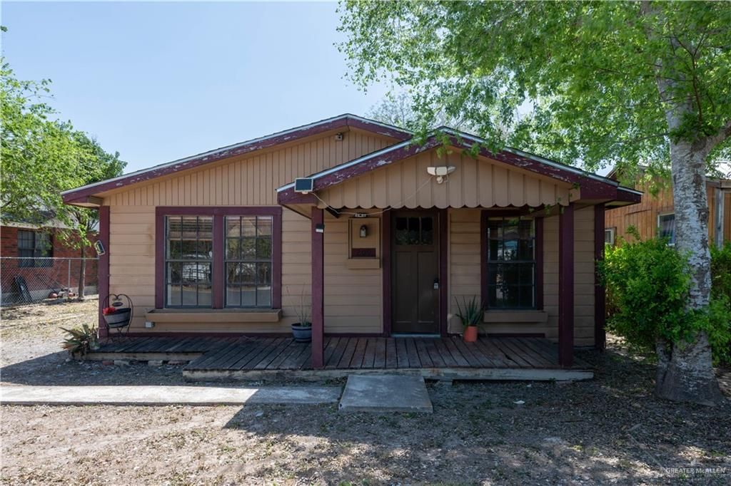 209 Huisache Avenue, Rio Hondo, TX 78583