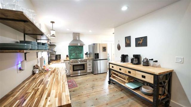 237 Chestnut Gap Road, Blue Ridge, GA 30513