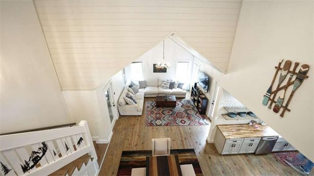 237 Chestnut Gap Road, Blue Ridge, GA 30513