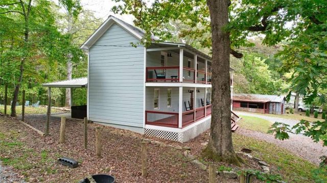 237 Chestnut Gap Road, Blue Ridge, GA 30513