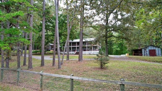 237 Chestnut Gap Road, Blue Ridge, GA 30513
