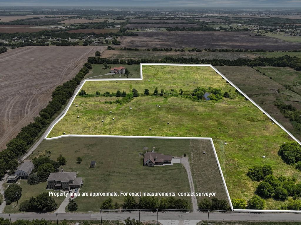 631 N King Road, Fate, TX 75189