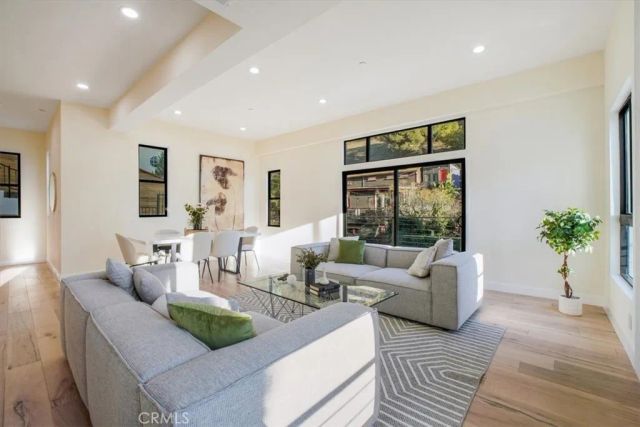4509 Jessica, Los Angeles, CA 90065