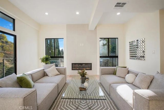 4509 Jessica, Los Angeles, CA 90065