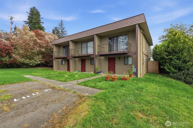 5208 188th Street SW, Lynnwood, WA 98037