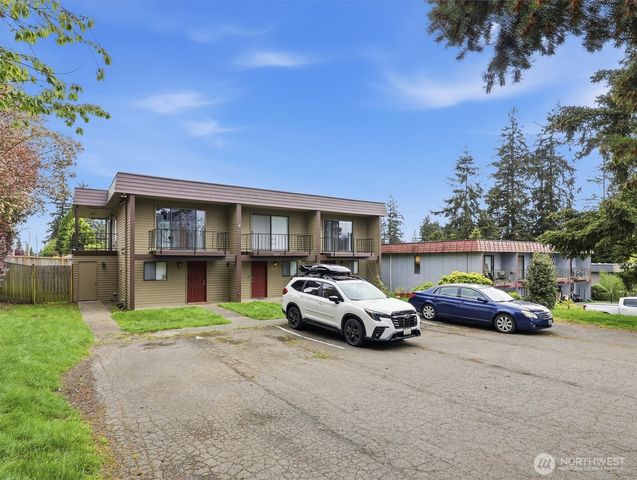5208 188th Street SW, Lynnwood, WA 98037