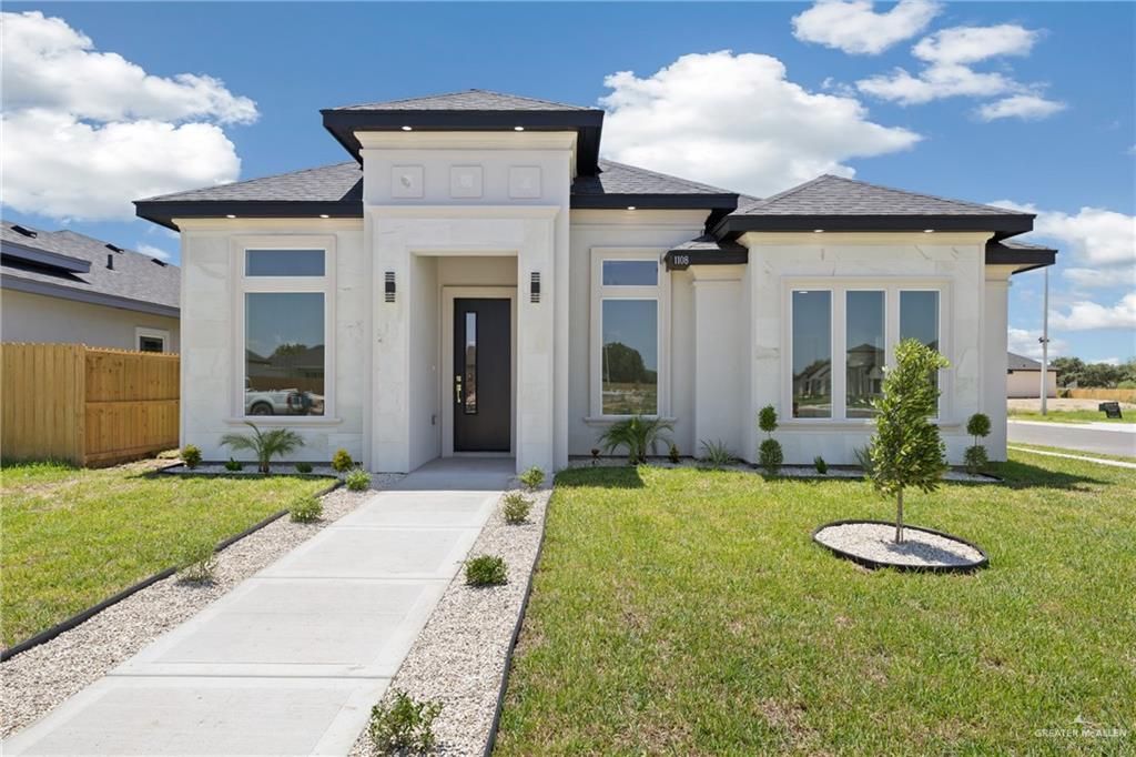 1108 E Evergreen Avenue, San Juan, TX 78589