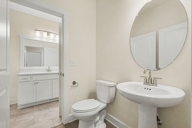 2845 W Cobblestone Court Se 19, City Of Kentwood, MI 49512