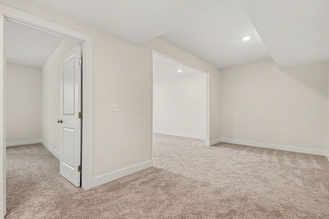 2845 W Cobblestone Court Se 19, City Of Kentwood, MI 49512