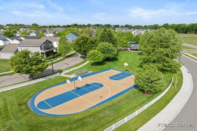 2845 W Cobblestone Court Se 19, City Of Kentwood, MI 49512