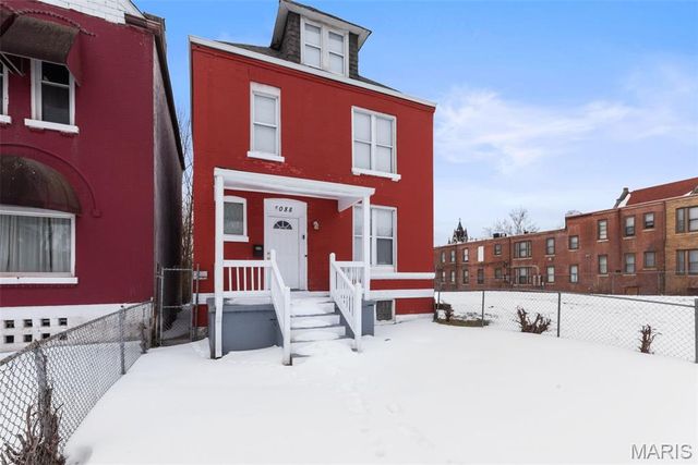 5088 Minerva Avenue, St Louis, MO 63113