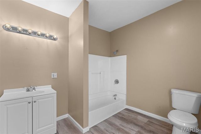 5088 Minerva Avenue, St Louis, MO 63113