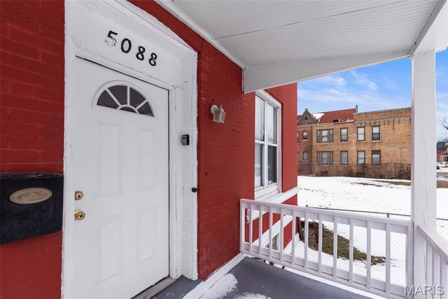 5088 Minerva Avenue, St Louis, MO 63113