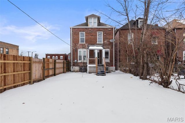 5088 Minerva Avenue, St Louis, MO 63113