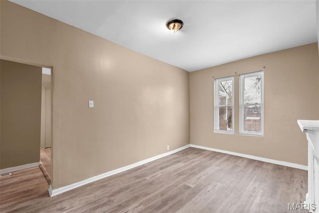 5088 Minerva Avenue, St Louis, MO 63113