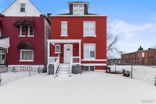 5088 Minerva Avenue, St Louis, MO 63113